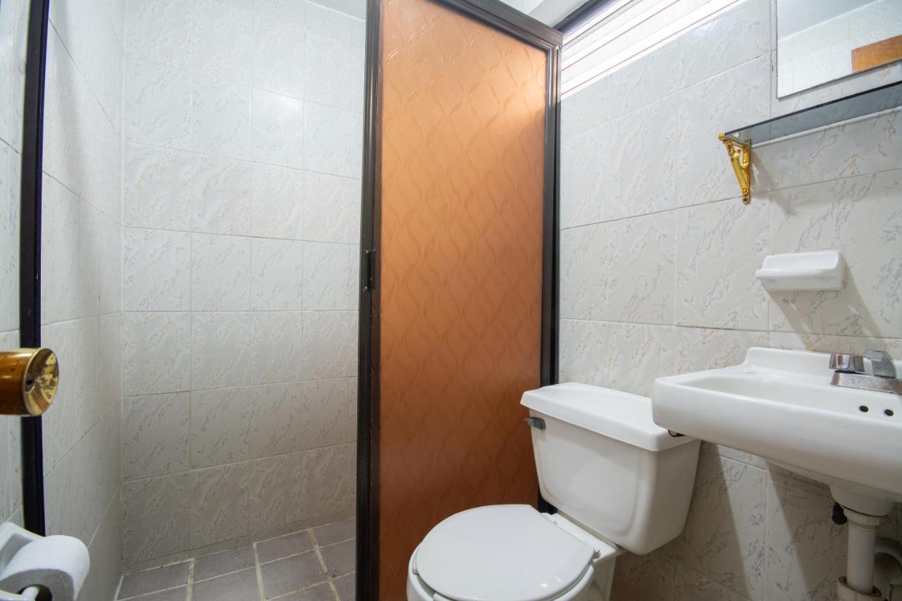 Oyo Hotel El Arabe, خالابا المظهر الخارجي الصورة